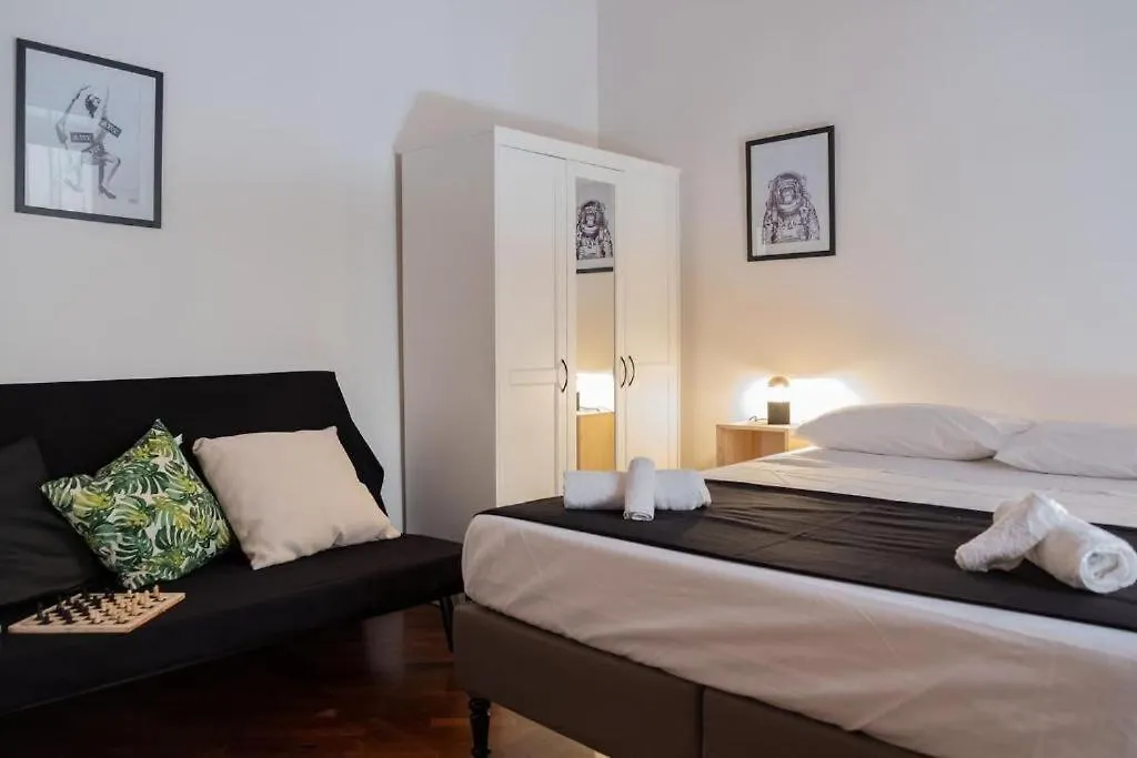 Casa Duci - Historic Center Apartment Palermo
